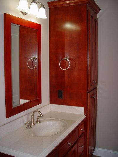 bar suite bath with linen