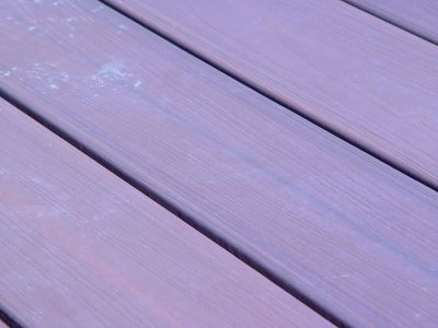 tynd new decking grainy